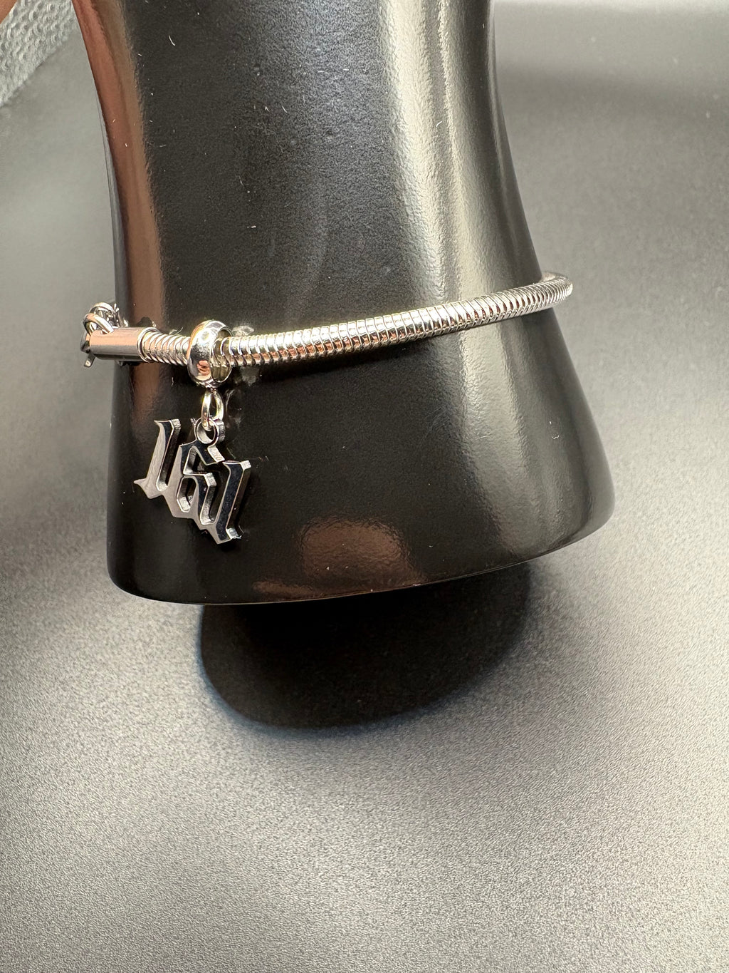 Anhänger „161 – Antifaschistischer Charm“