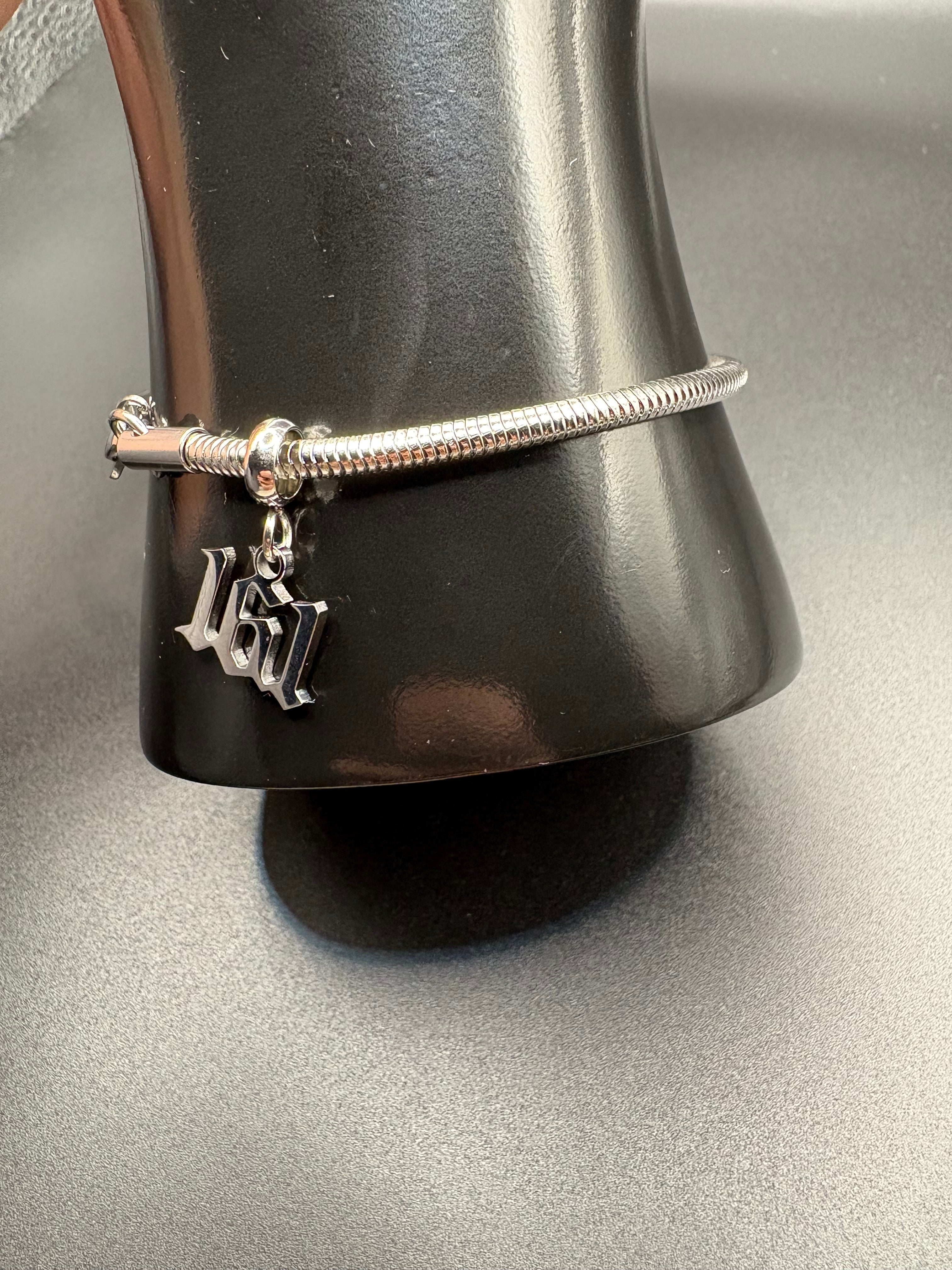 Anhänger „161 – Antifaschistischer Charm“